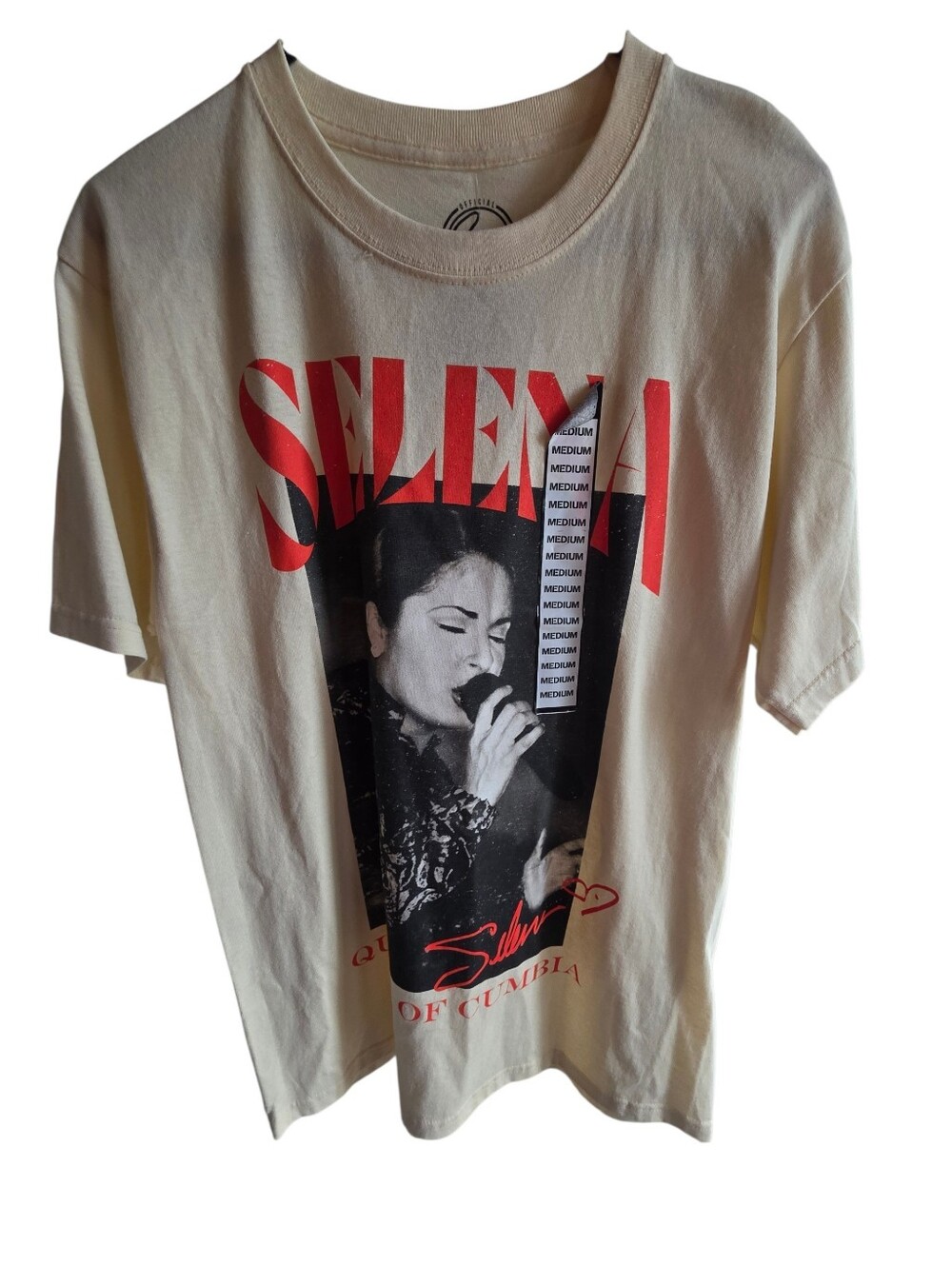 Vintage-Inspired Selena Graphic Tee in Cream with Red & Black Print